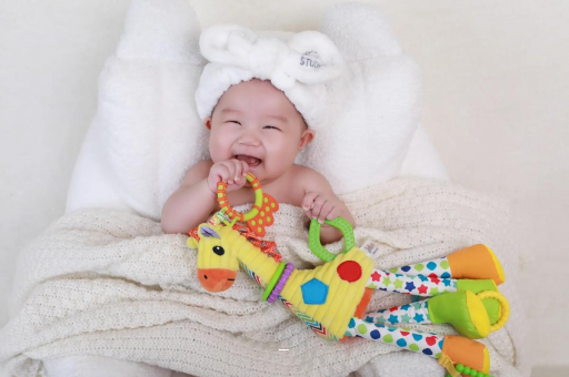 淮安宝宝几个月会走路 淮安宝宝几个月会走路